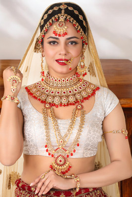 SS IMITATION JEWELLERY Alloy Gold-plated Red Jewellery Set(Pack of 7)