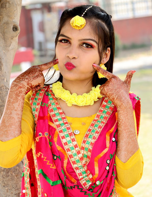 RUDRIKA Fabric Yellow Jewellery Set(Pack of 1)