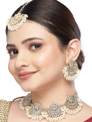 Sukkhi Alloy Gold-plated White Jewellery Set(Pack of 3)