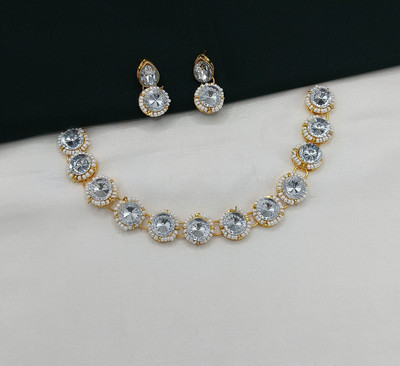 Yuzi Jewells Alloy Gold-plated White Jewellery Set(Pack of 3)