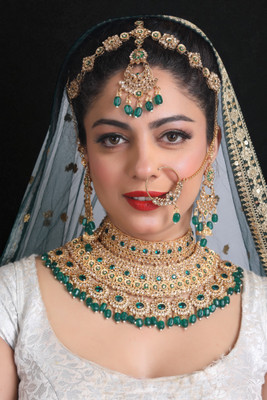 Tulsi Art Jewels Alloy Gold-plated Green Jewellery Set(Pack of 4)