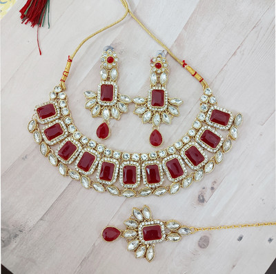 Chrishan Alloy Gold-plated Maroon Jewellery Set(Pack of 1)