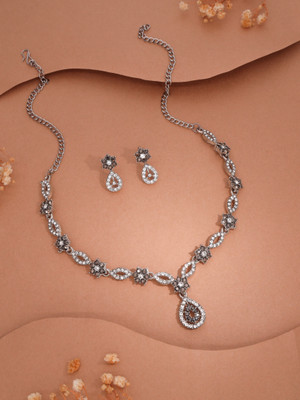 Vedda Brass Gold-plated Silver, White, Grey Jewellery Set(Pack of 1)