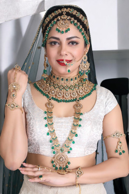 SHIV SHAKTI JEWELLERS Alloy Gold-plated Green Jewellery Set(Pack of 7)