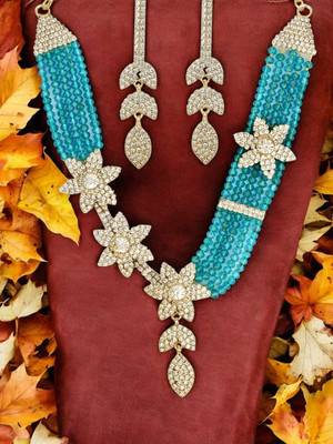 Angel In You Alloy Gold-plated Multicolor Jewellery Set(Pack of 1)