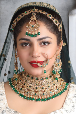 SHIV SHAKTI JEWELLERS Alloy Gold-plated Green Jewellery Set(Pack of 4)