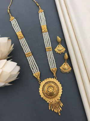 Rasadiya Brass Gold-plated White Jewellery Set(Pack of 1)