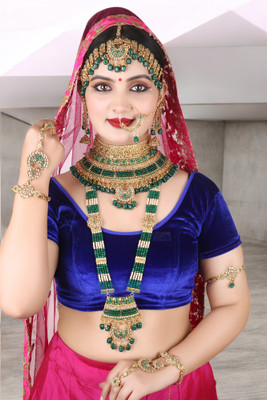 SHIV SHAKTI JEWELLERS Alloy Gold-plated Green, Gold Jewellery Set(Pack of 7)