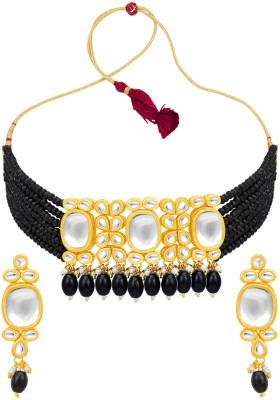 Sukkhi Alloy Gold-plated Black Jewellery Set(Pack of 1)
