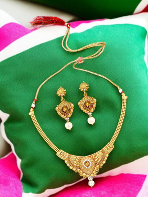 Jewels Capital Alloy Gold-plated Gold, White Jewellery Set(Pack of 1)