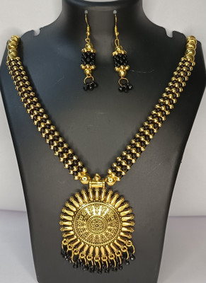 Loknath Alloy Gold-plated Black Jewellery Set(Pack of 1)