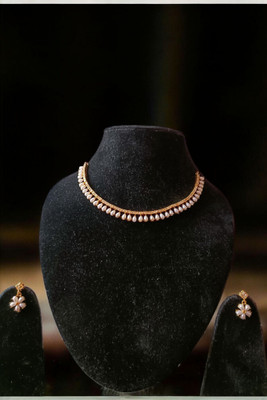 ORUKA Brass Gold-plated White Jewellery Set(Pack of 1)