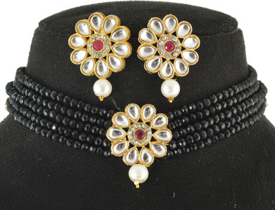 GEODE DELIGHT Alloy Gold-plated Black Jewellery Set(Pack of 1)