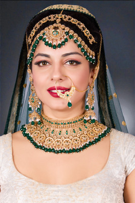 SS IMITATION JEWELLERY Alloy Gold-plated Green, Gold Jewellery Set(Pack of 4)