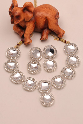 VISITART JEWELLERY Alloy Gold-plated White Jewellery Set(Pack of 3)