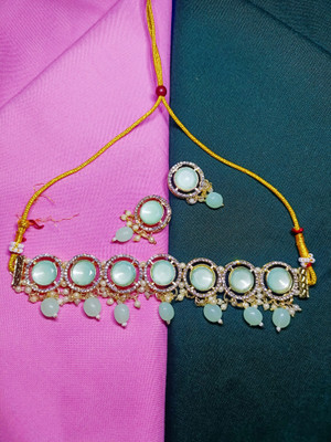 gemjewels Alloy Gold-plated Green, Gold Jewellery Set(Pack of 3)