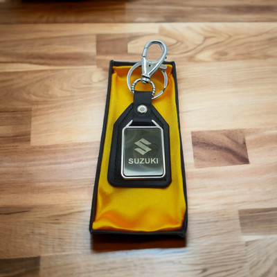 Daiyamondo Suzuki Car Logo keychains Leather with Locking hook Key Chain