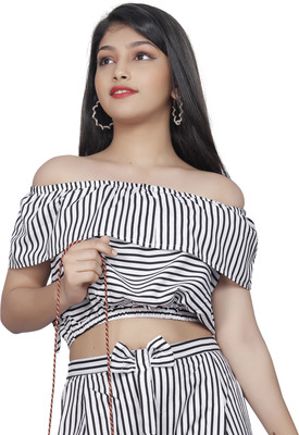 LEERUKA Girls Casual Cotton Blend Crop Top(White, Pack of 1)