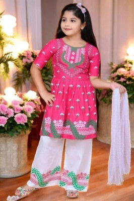 S K Dresses Girls Festive & Party Kurta and Palazzo Set(Pink Pack of 1)
