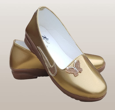 New latest Girls Slip on Ballerinas(Gold, 5.5-6 yr)