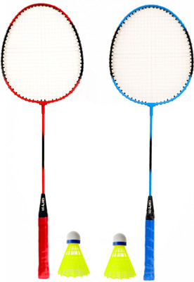 CARRY ON Single Shaft Set Of 2 Piece Badminton Racket With 2 Piece Plastic Shuttle Badminton Kit