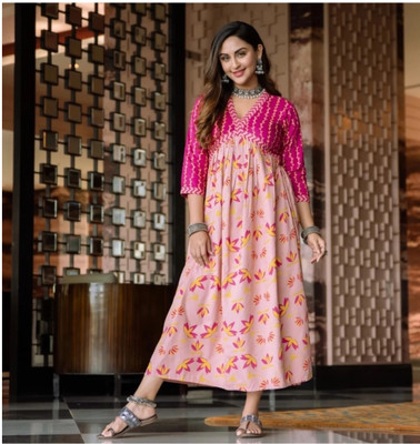 Etzin Women Floral Print A-line Kurta(Pink, Yellow)