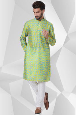 Nirvaan Men Printed Straight Kurta(Green)