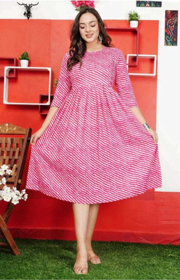 Khejal Women Printed A-line Kurta(Pink, White)