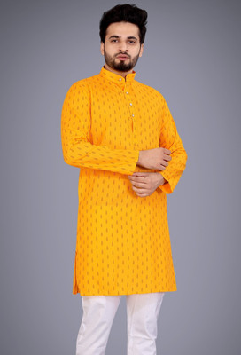 VELLOSTA Men Printed Straight Kurta(Gold)