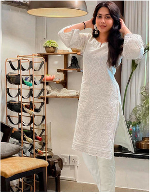 ZAZADIYA ENTERPRISE Women Chikan Embroidery Straight Kurta(White)