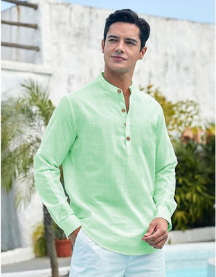 Yugnik Men Solid Straight Kurta(Green)