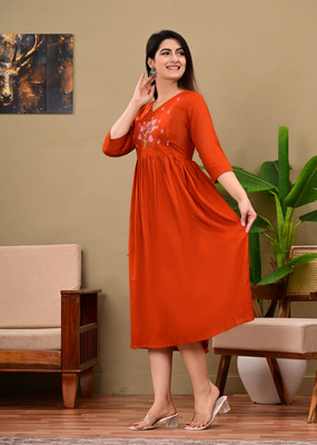 mayraa Women Solid Anarkali Kurta(Red)