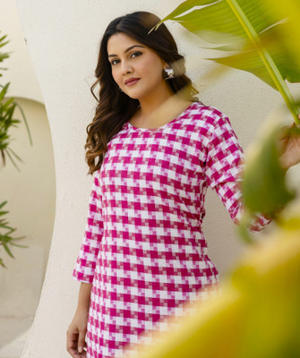 AUZAAI COLLECTION Women Self Design Straight Kurta(Pink)