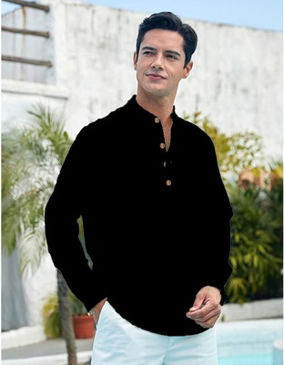 Yugnik Men Solid Straight Kurta(Black)