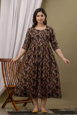 UrbanRang Women Printed Anarkali Kurta(Beige, Orange)