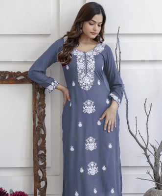 PETOPIAN Women Embroidered Straight Kurta(Grey)