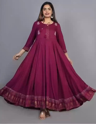 KANISHKTEXTILE Women Printed Anarkali Kurta(Maroon)