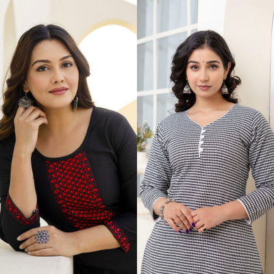 AUZAAI COLLECTION Women Self Design Straight Kurta(Black)