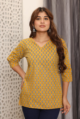 Anmi Floral Print Women Straight Kurta(Yellow)