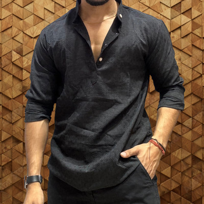 Jayantah Men Self Design Straight Kurta(Black)
