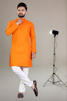 ART CURTAIN Men Solid Straight Kurta(Orange)