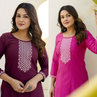 AUZAAI COLLECTION Women Self Design Straight Kurta(Maroon)