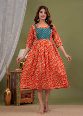 UrbanRang Women Floral Print Anarkali Kurta(Red, Green)