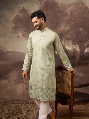Ethnic Bay Men Embroidered Straight Kurta(Green)