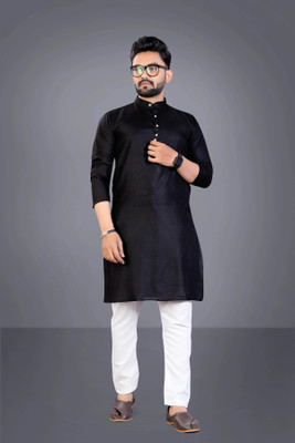 TARA GLOBAL Men Solid Straight Kurta(Black)