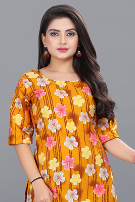 VAISALICREATION Women Printed A-line Kurta(Multicolor)