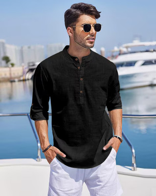 HouseOfCommon Men Solid Straight Kurta(Black)