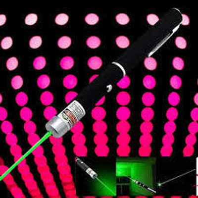 IMMUTABLE USB Laser Pointer- Green Laser Torch FDS6(650 nm, Green)