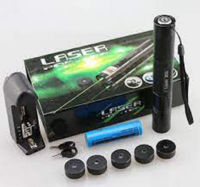 Kmc kidoz Rechargeable Green Laser Pointer Party Pen Disco Light + Battery(532 nm, Green)