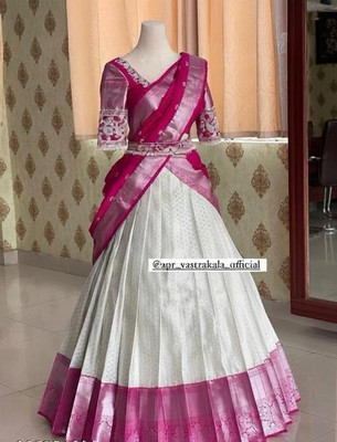 GRANTH MANIAFAB Printed Semi Stitched Lehenga Choli(White)